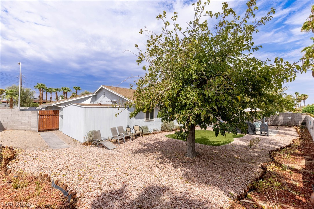 4476 Sunny Dunes Drive Las Vegas NV 89121