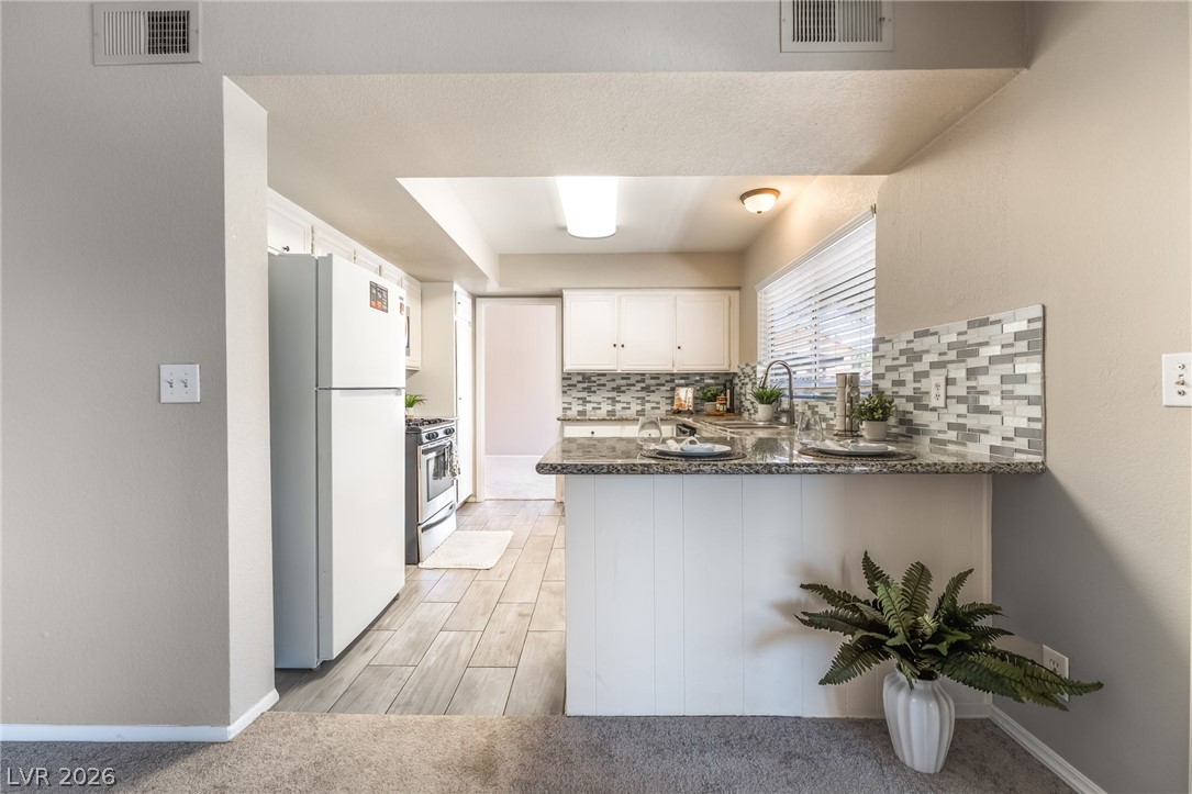 4560 Green Canyon Drive Las Vegas NV 89103