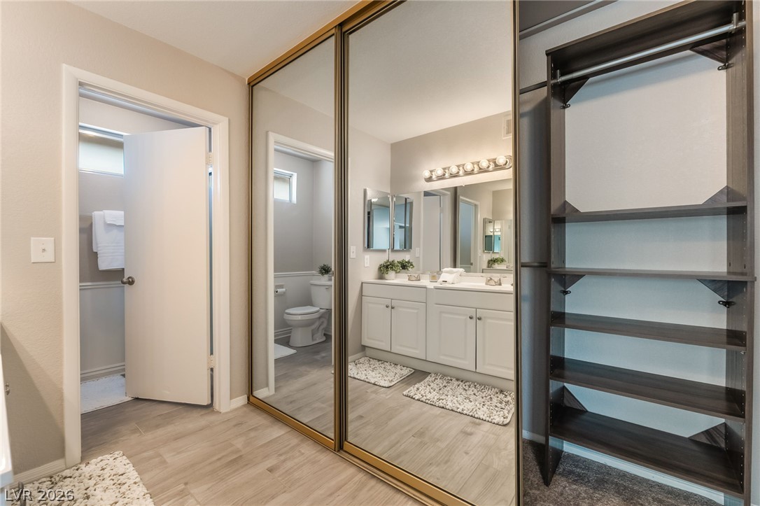 4560 Green Canyon Drive Las Vegas NV 89103