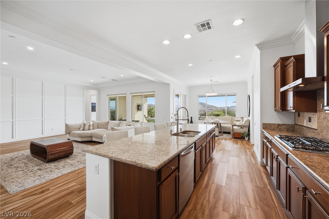 2913 Grande Arch Street Henderson NV 89044