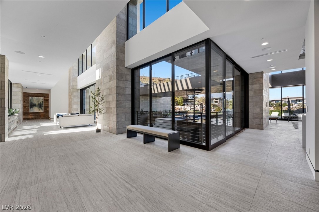 4 Soaring Bird Court Las Vegas NV 89135