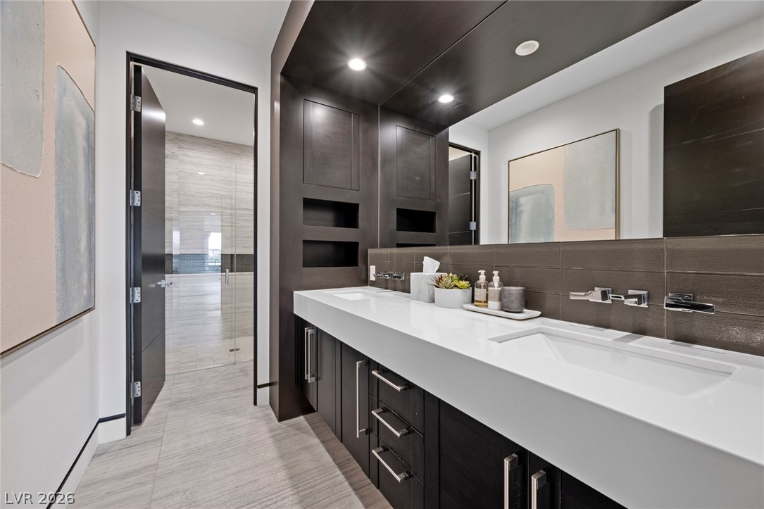 4 Soaring Bird Court Las Vegas NV 89135