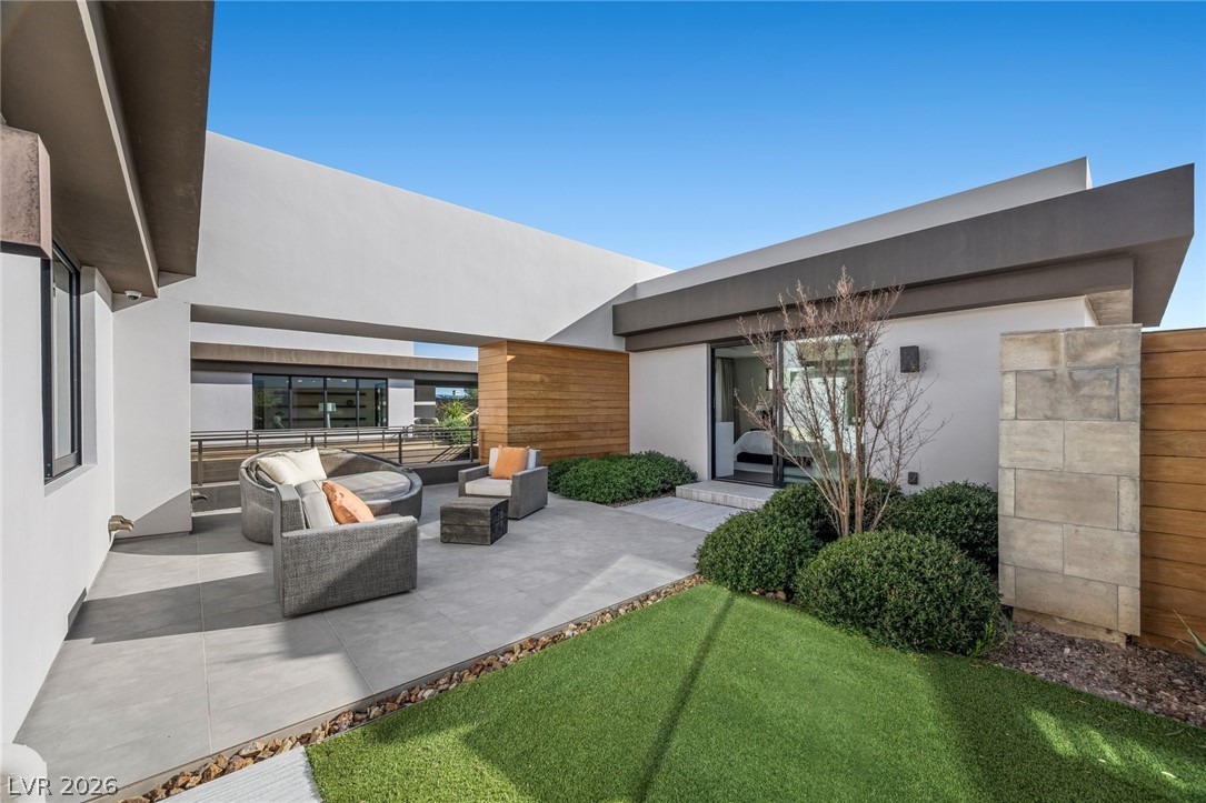4 Soaring Bird Court Las Vegas NV 89135