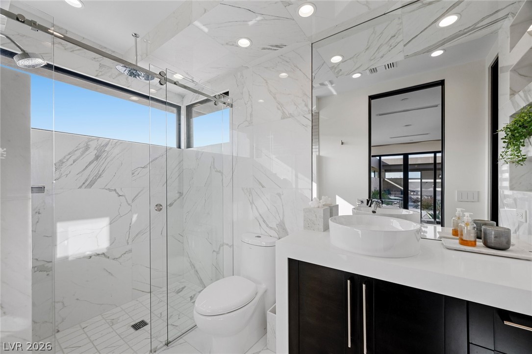 4 Soaring Bird Court Las Vegas NV 89135