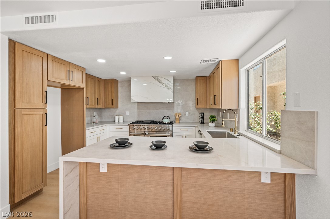 3033 Misty Harbour Drive Las Vegas NV 89117