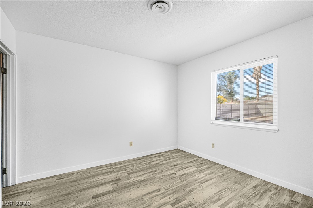 5574 Tunis Avenue Las Vegas NV 89122