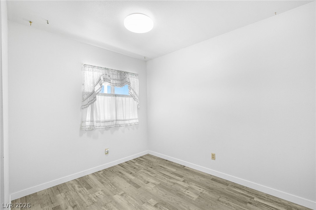 5574 Tunis Avenue Las Vegas NV 89122