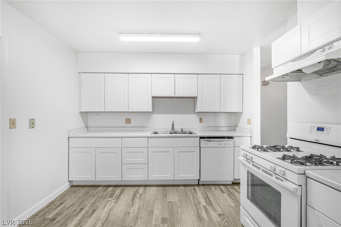 5574 Tunis Avenue Las Vegas NV 89122