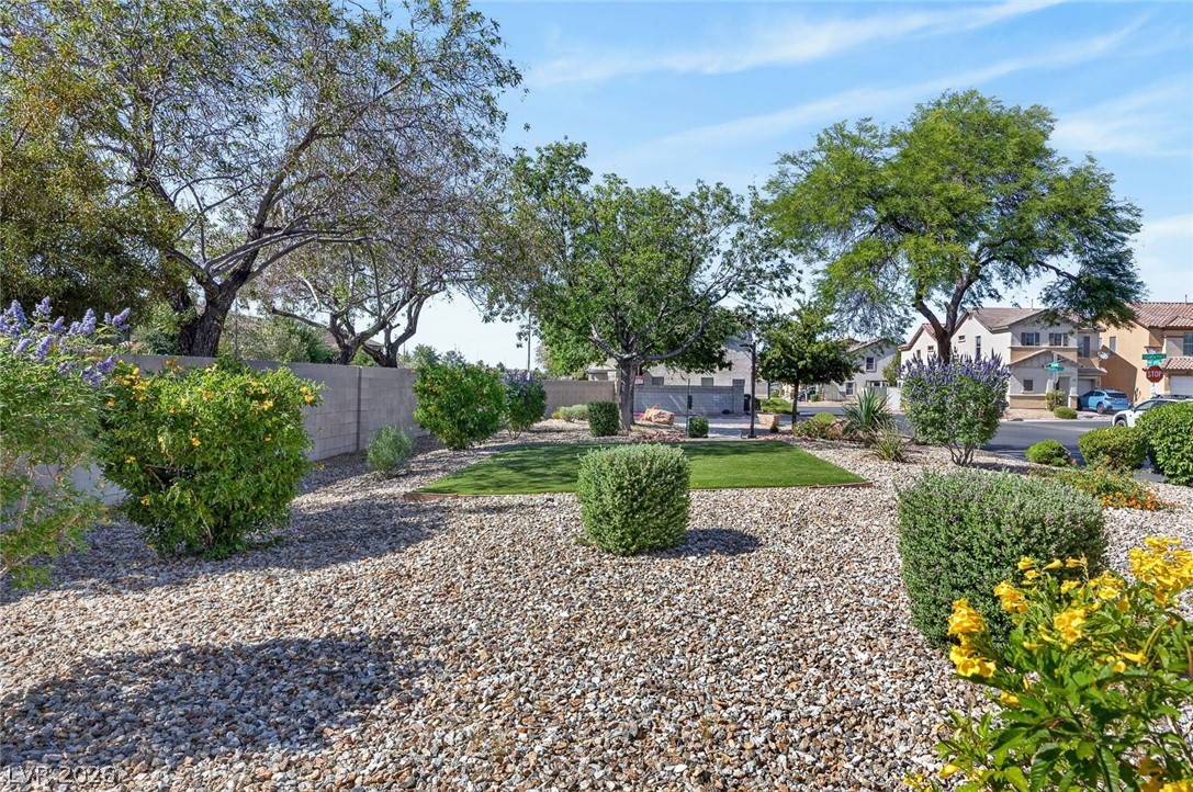 10348 Maurice River Las Vegas NV 89183