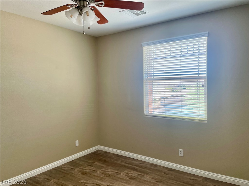 7874 Barntucket Avenue Las Vegas NV 89147