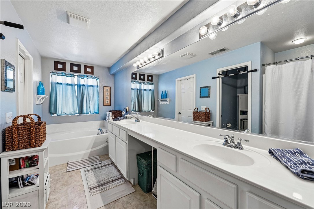 8342 Fort Hallock Avenue Las Vegas NV 89131
