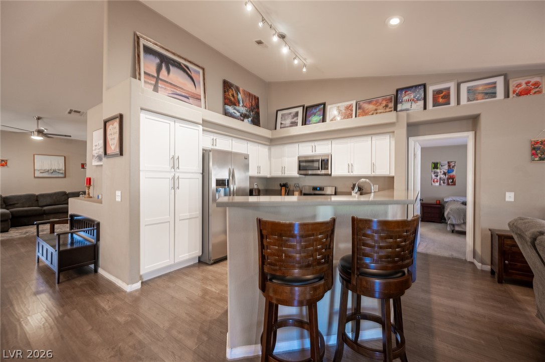 8128 Shad Bush Avenue Las Vegas NV 89149