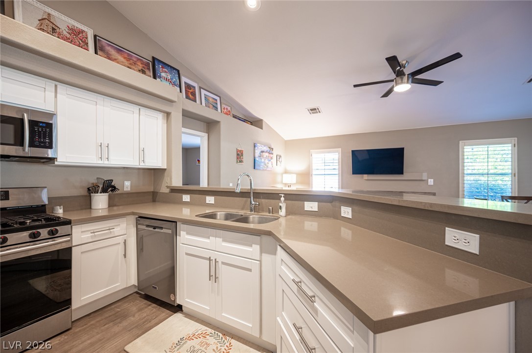 8128 Shad Bush Avenue Las Vegas NV 89149