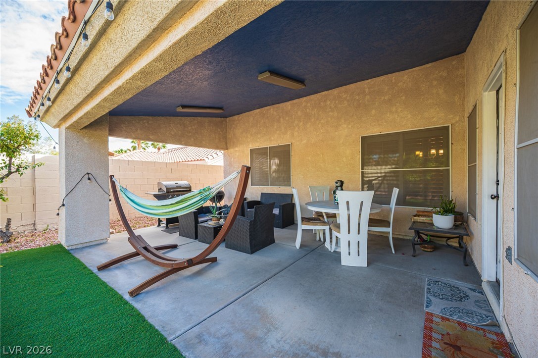 8128 Shad Bush Avenue Las Vegas NV 89149