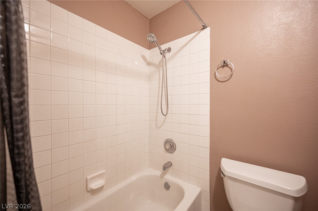 8128 Shad Bush Avenue Las Vegas NV 89149