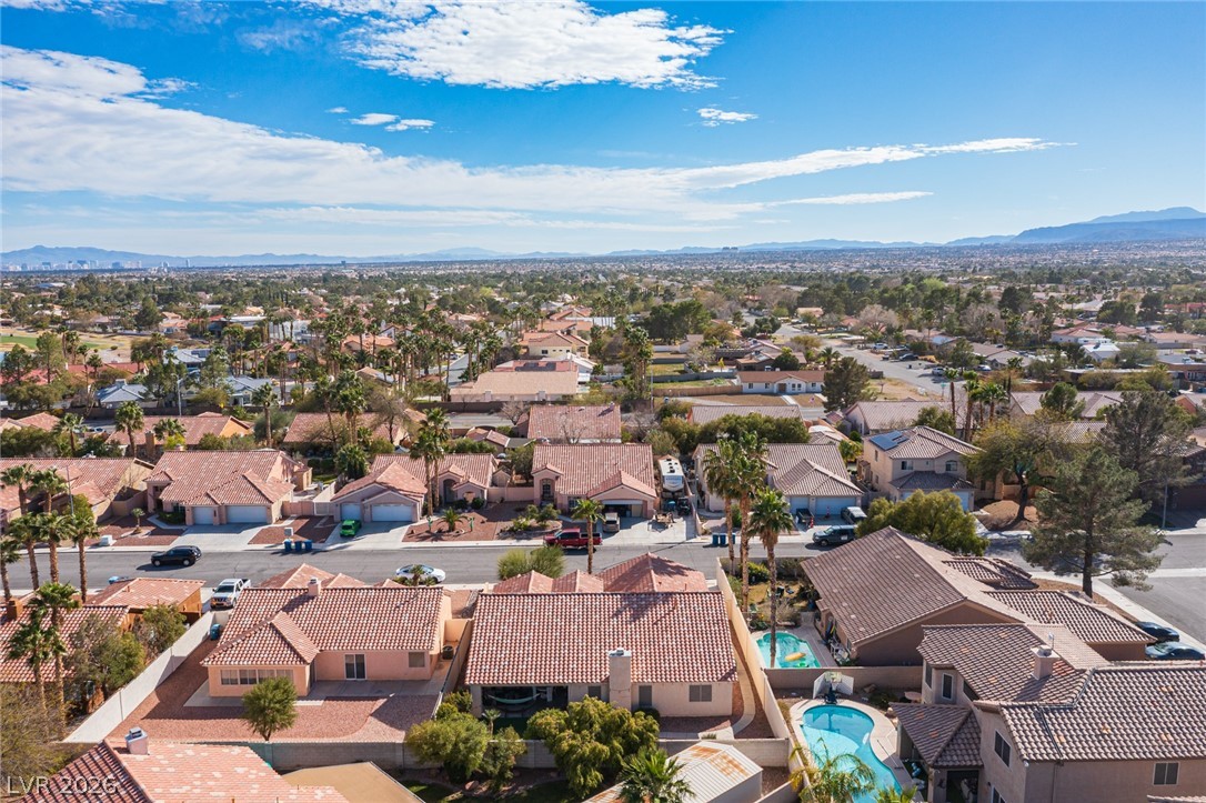 8128 Shad Bush Avenue Las Vegas NV 89149