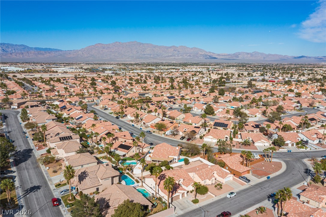 8128 Shad Bush Avenue Las Vegas NV 89149
