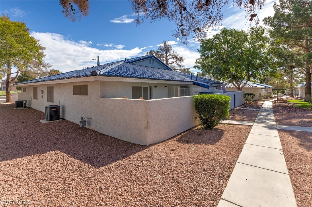 2140 Willowbury Drive C Las Vegas NV 89108