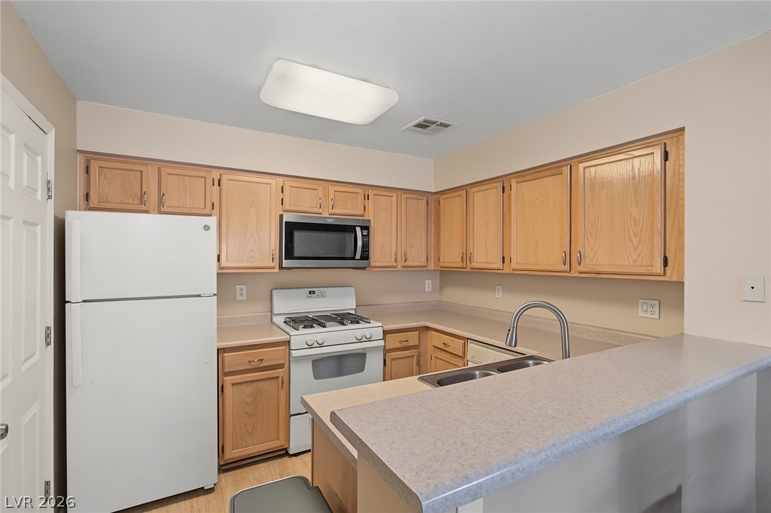 2140 Willowbury Drive C Las Vegas NV 89108