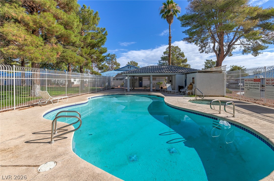 2140 Willowbury Drive C Las Vegas NV 89108