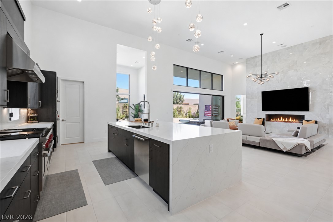 10794 Agate Cliffs Avenue Las Vegas NV 89135