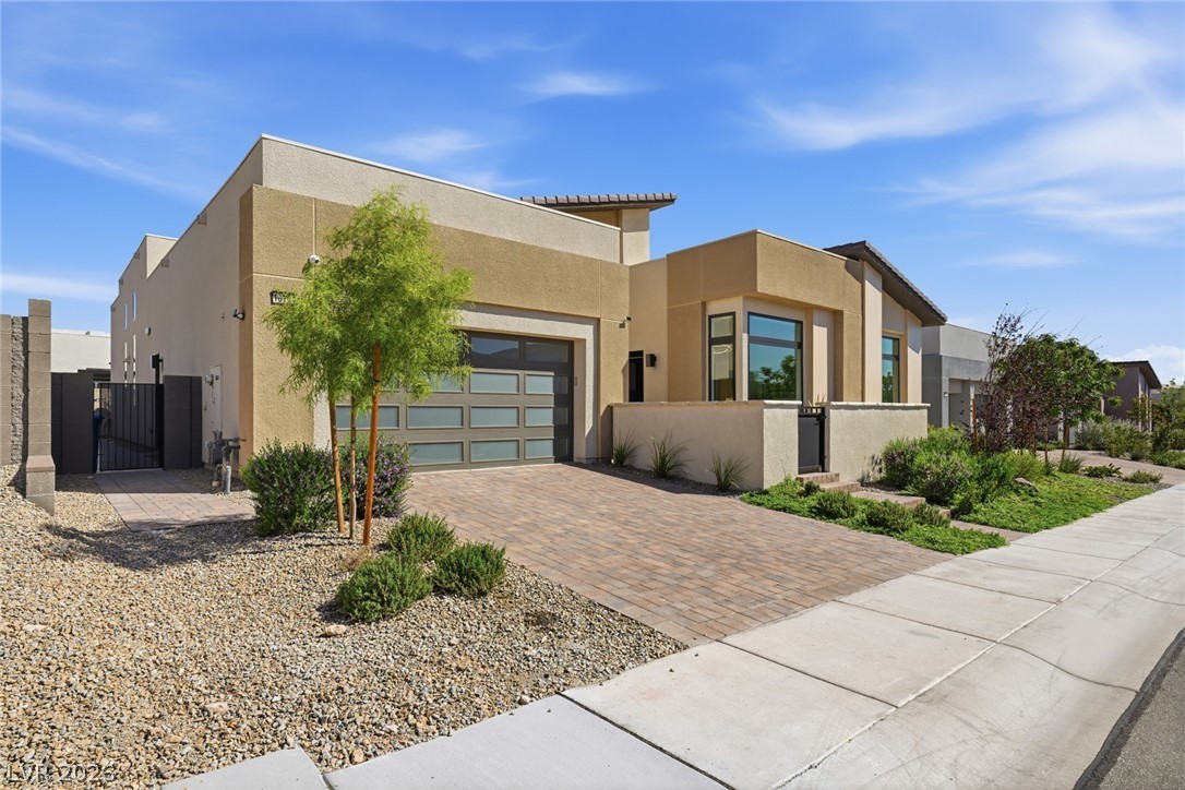 10794 Agate Cliffs Avenue Las Vegas NV 89135