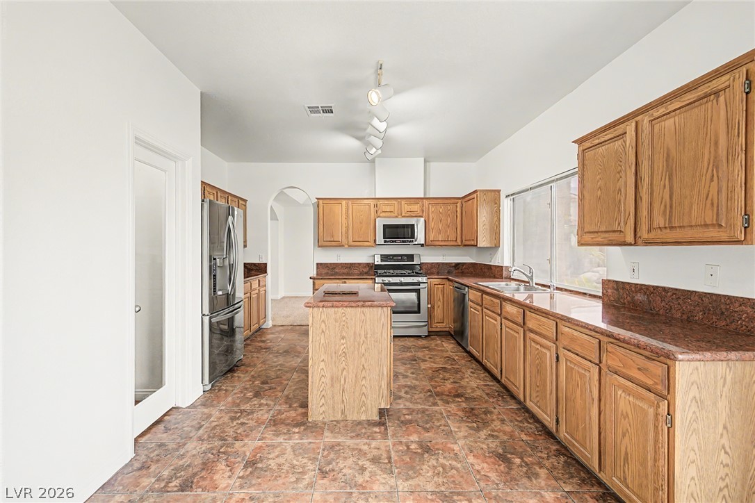7782 Meadow Creek Street Las Vegas NV 89123