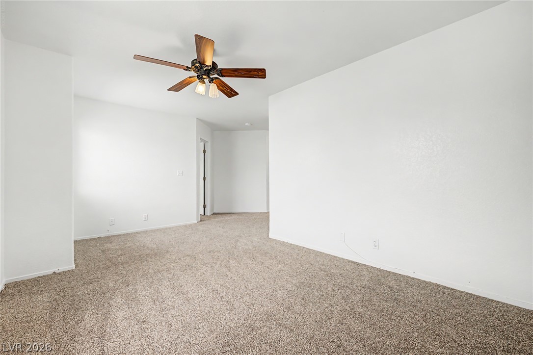 7782 Meadow Creek Street Las Vegas NV 89123