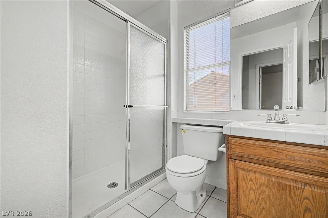 7782 Meadow Creek Street Las Vegas NV 89123