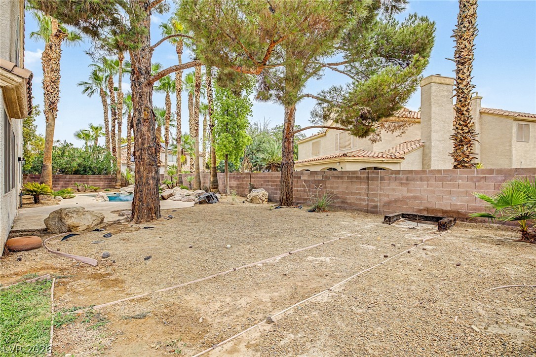 7782 Meadow Creek Street Las Vegas NV 89123