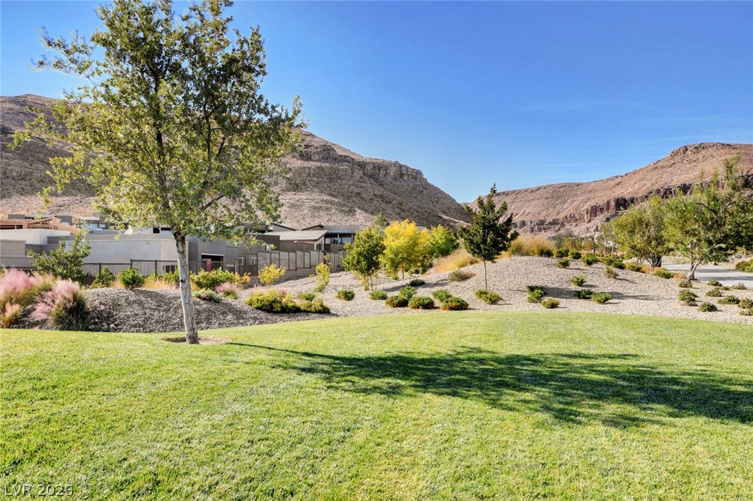 5880 Glory Heights Drive Las Vegas NV 89135