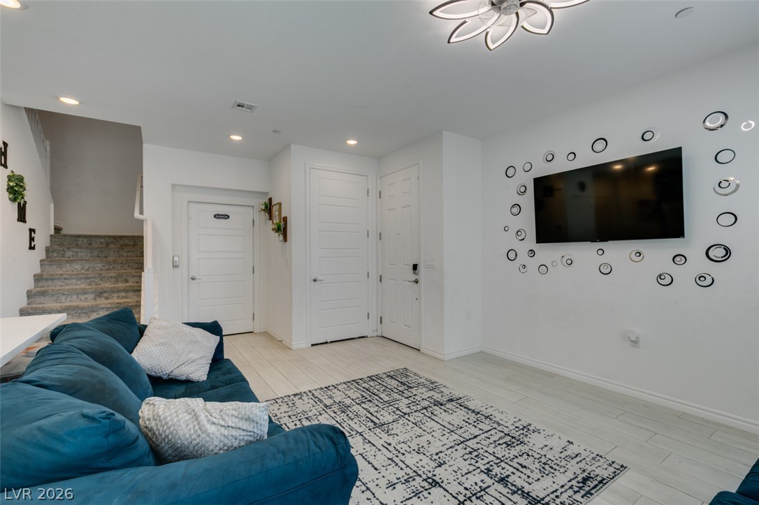 7220 North Decatur Boulevard 5 Las Vegas NV 89131
