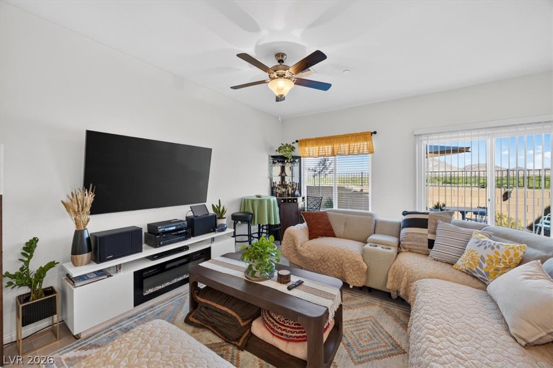 392 Larksong Avenue Henderson NV 89011