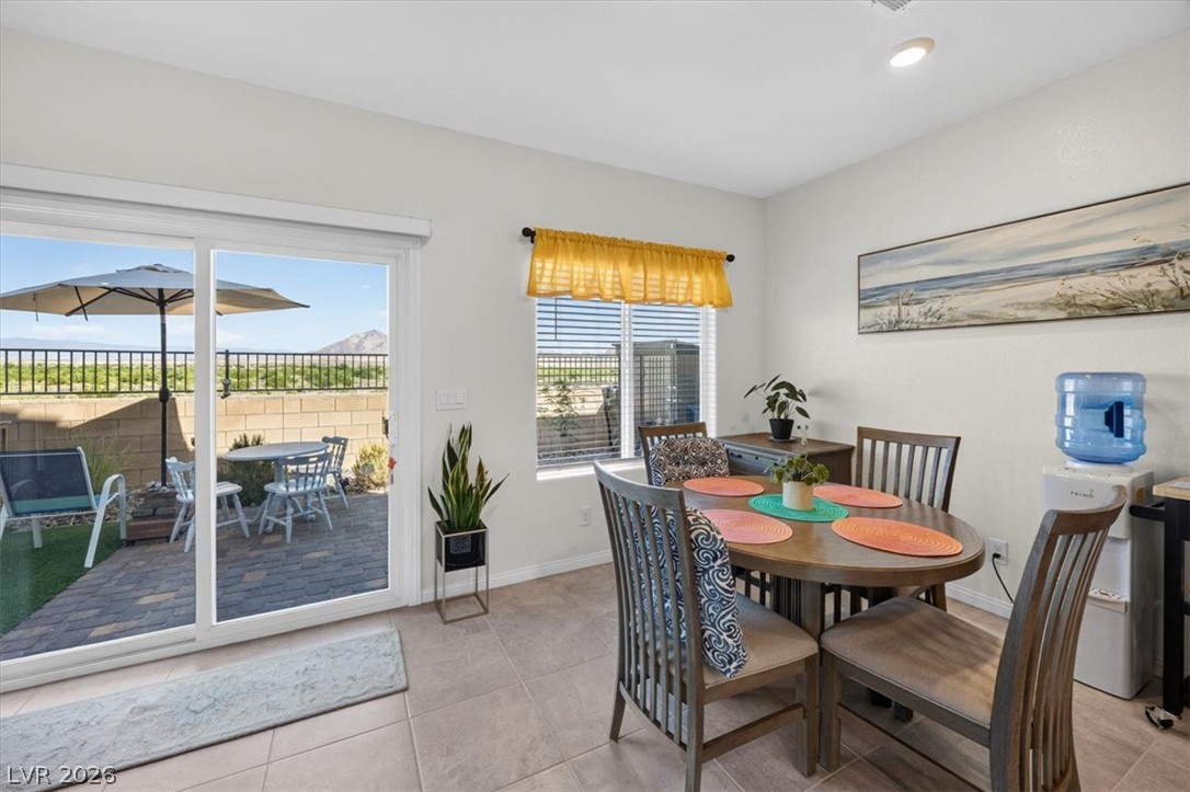 392 Larksong Avenue Henderson NV 89011