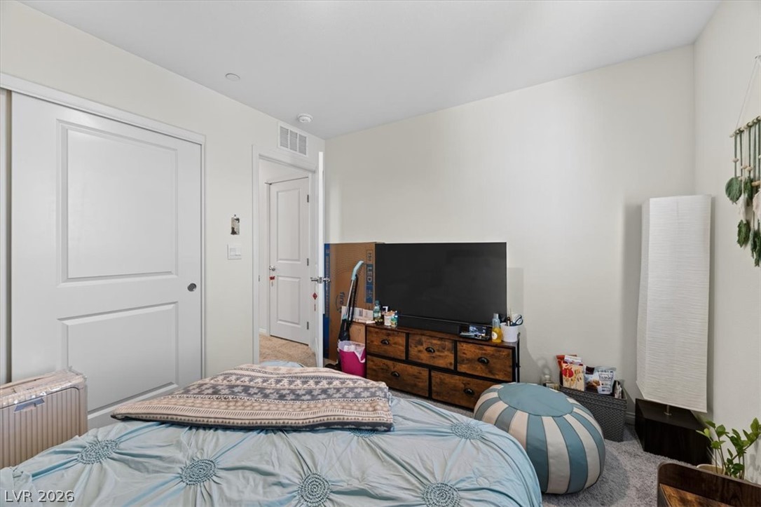 392 Larksong Avenue Henderson NV 89011