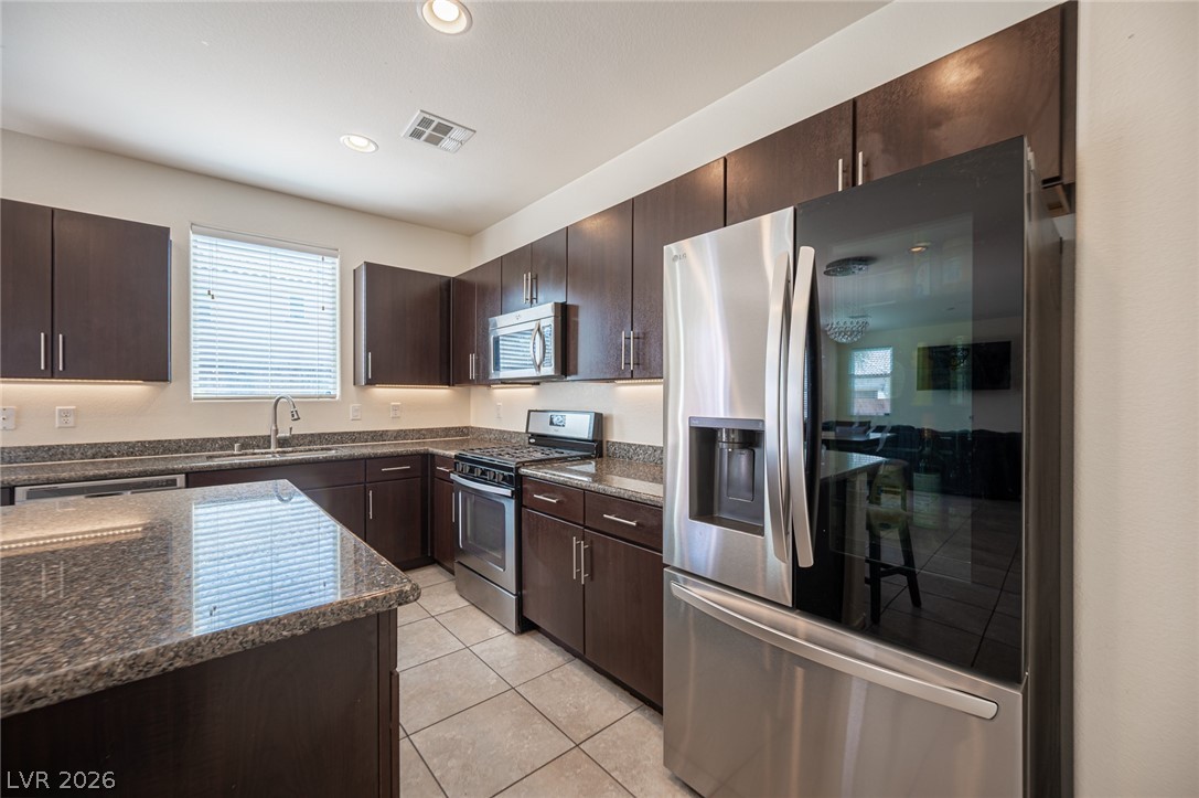 5856 Brown Tree Lane North Las Vegas NV 89081