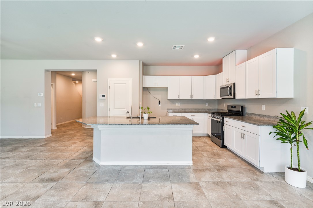 941 Willow Berry Avenue North Las Vegas NV 89032