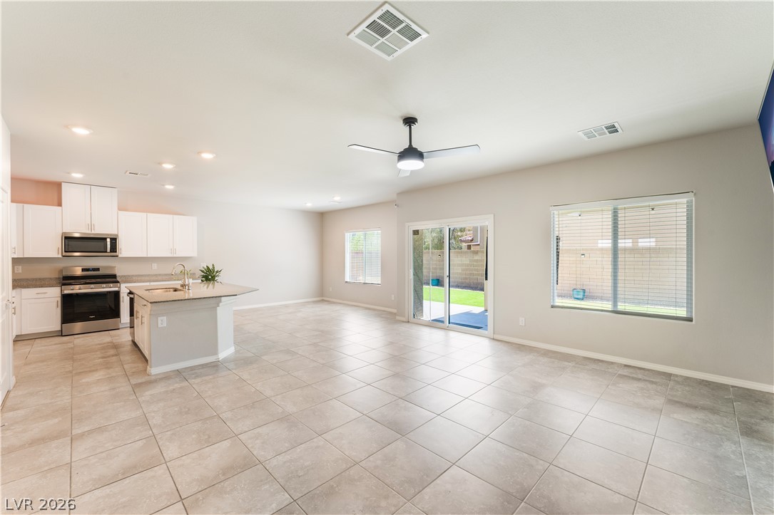 941 Willow Berry Avenue North Las Vegas NV 89032