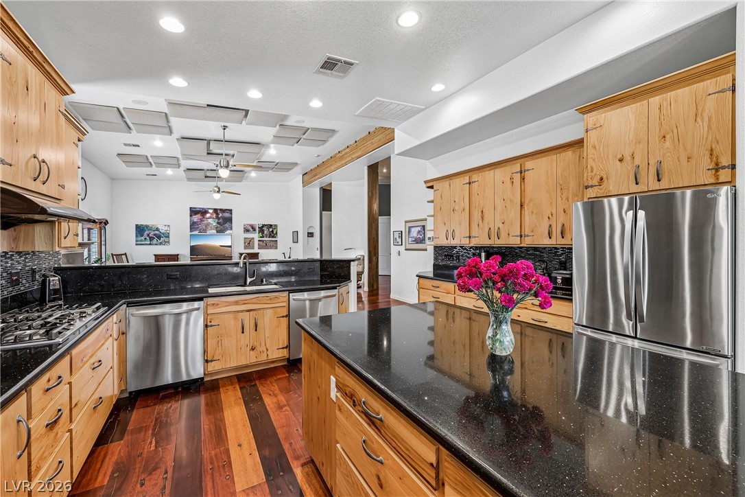 3910 West Pebble Road Las Vegas NV 89139