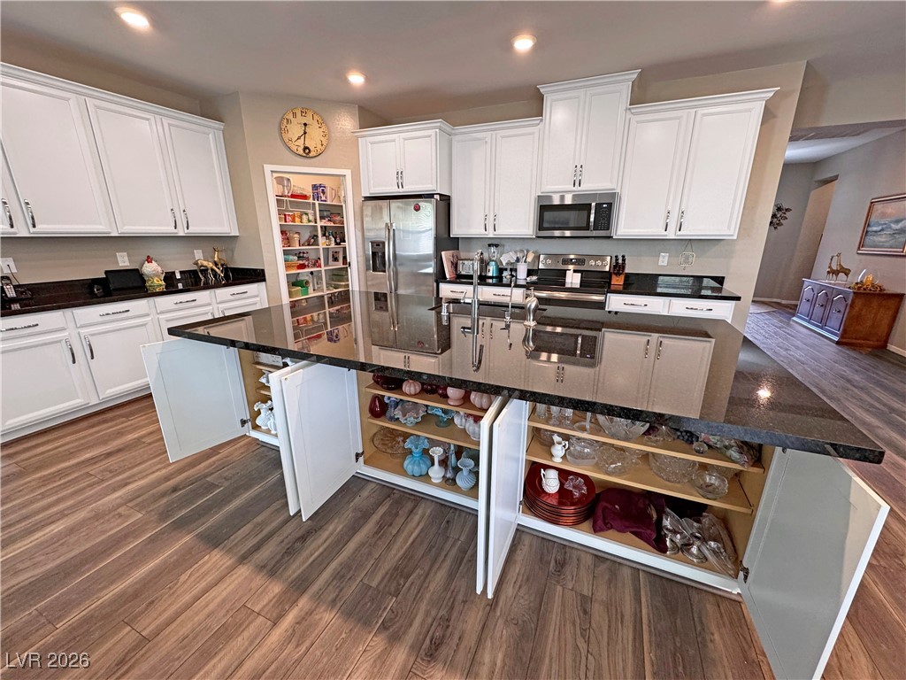 2697 Blossom Avenue Pahrump NV 89048
