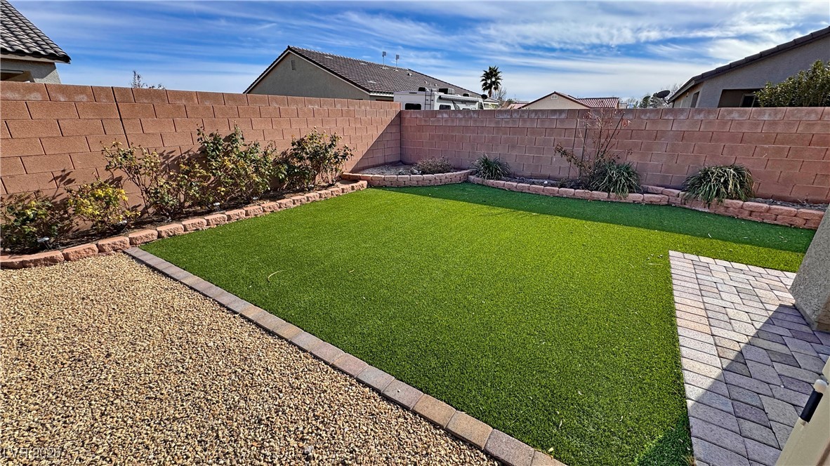 2697 Blossom Avenue Pahrump NV 89048