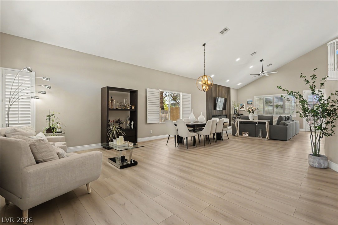 9521 Marina Valley Avenue Las Vegas NV 89147