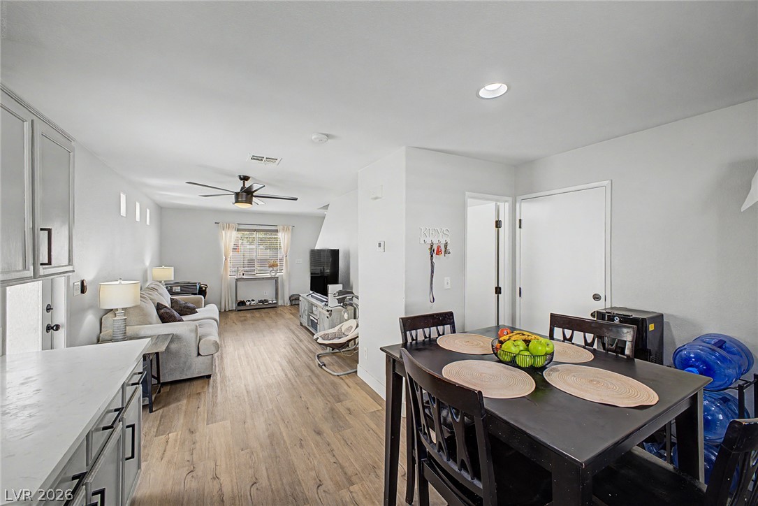 5208 Paradise Valley Avenue Las Vegas NV 89156