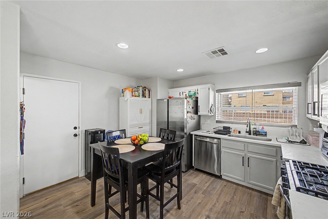 5208 Paradise Valley Avenue Las Vegas NV 89156