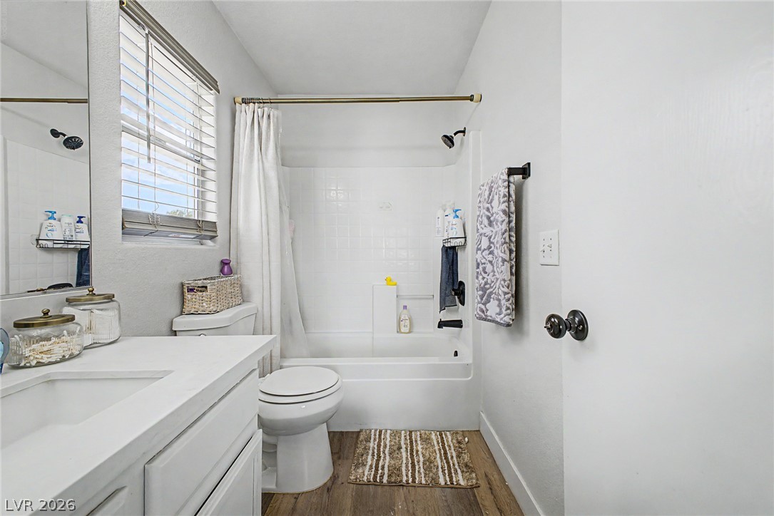 5208 Paradise Valley Avenue Las Vegas NV 89156