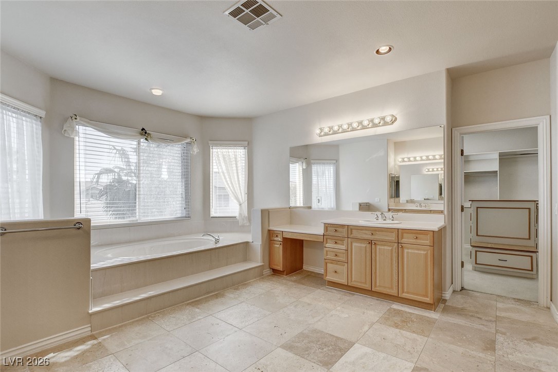 144 Tamarron Cliffs Street Las Vegas NV 89148
