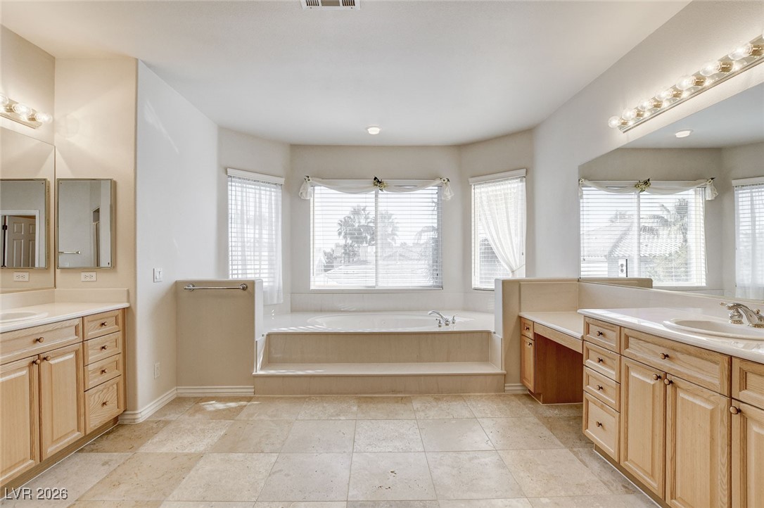 144 Tamarron Cliffs Street Las Vegas NV 89148