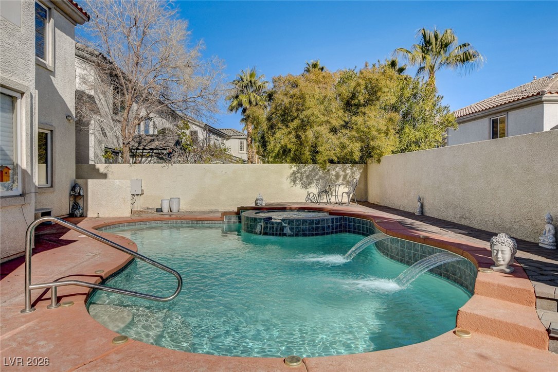 144 Tamarron Cliffs Street Las Vegas NV 89148