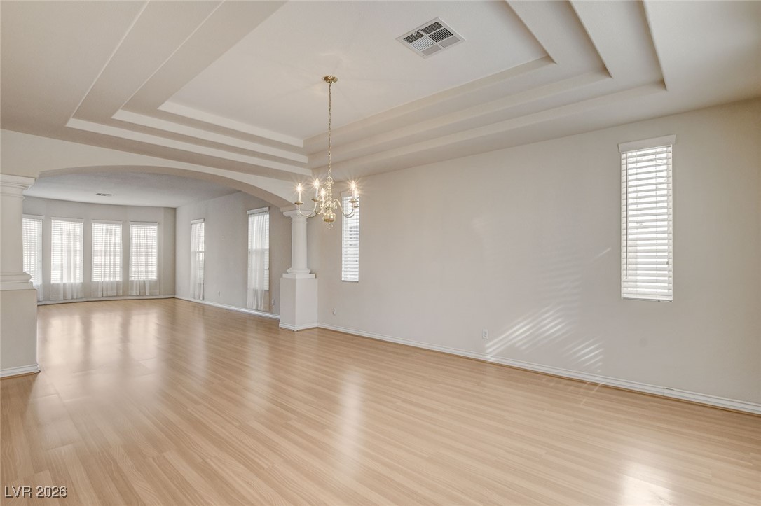144 Tamarron Cliffs Street Las Vegas NV 89148