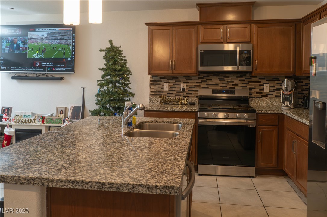 3622 Tripoli Cove Las Vegas NV 89106